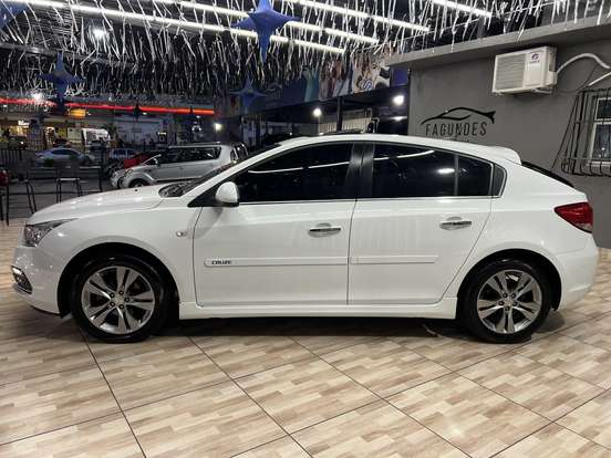 CHEVROLET-CRUZE-2014