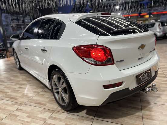 CHEVROLET-CRUZE-2014