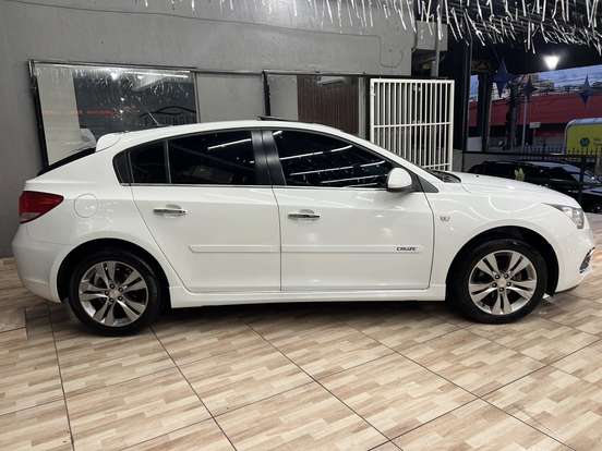 CHEVROLET-CRUZE-2014