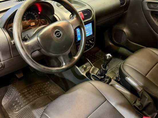 CHEVROLET-MONTANA-2009