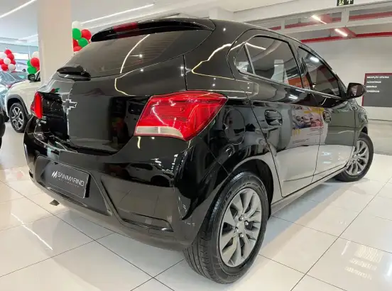 CHEVROLET-ONIX-2021