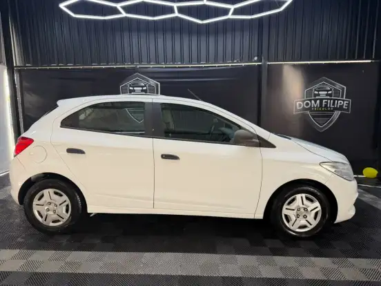 CHEVROLET-ONIX-1.0 MPFI JOY 8V FLEX 4P MANUAL CHEVROLET-ONIX-2016