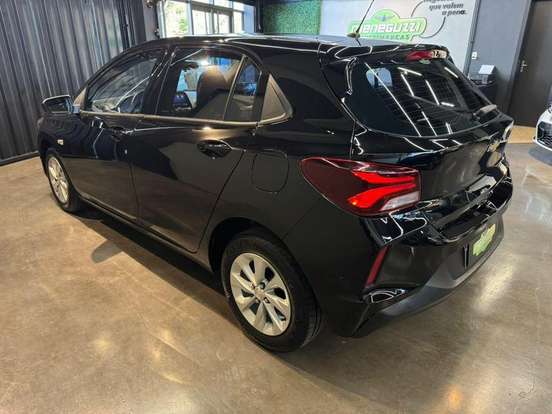 CHEVROLET-ONIX-2020