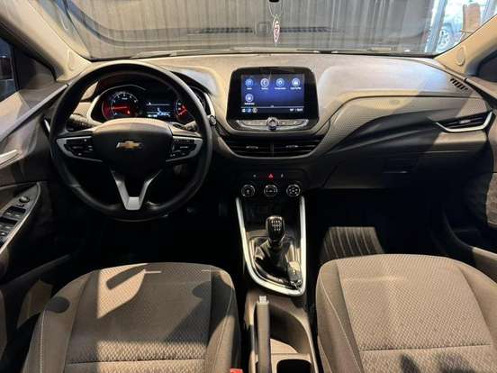 CHEVROLET-ONIX-2020