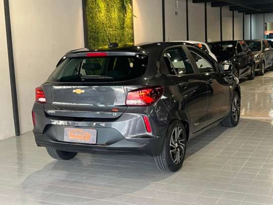 CHEVROLET-ONIX-2024
