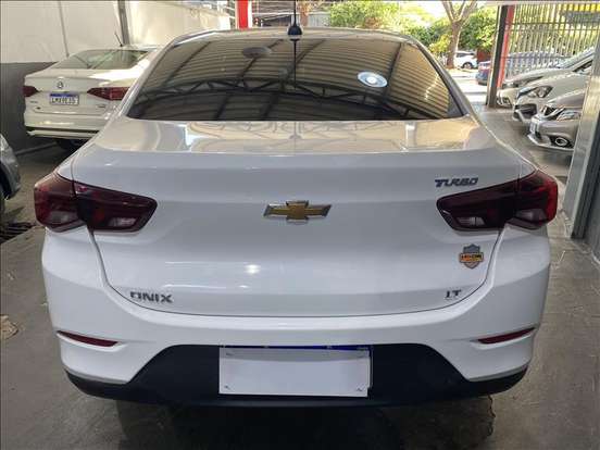 CHEVROLET-ONIX-2023