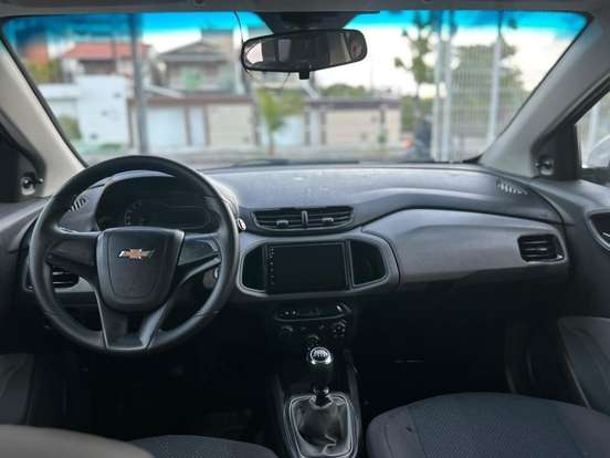 CHEVROLET-ONIX-2016