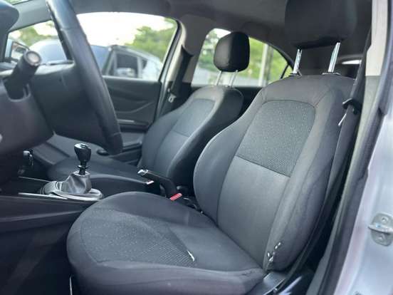 CHEVROLET-ONIX-1.0 MPFI JOY 8V FLEX 4P MANUAL CHEVROLET-ONIX-2016