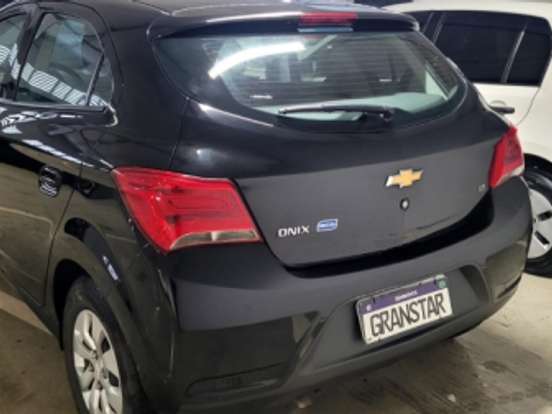 CHEVROLET-ONIX-1.0 MPFI LT 8V FLEX 4P MANUAL CHEVROLET-ONIX-2017