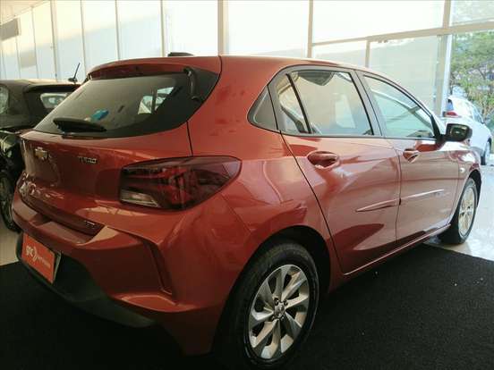 CHEVROLET-ONIX-2019