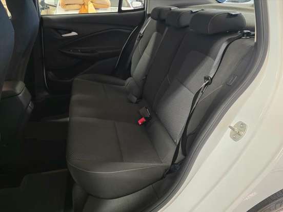 CHEVROLET-ONIX-2022