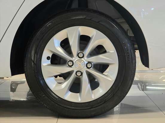 CHEVROLET-ONIX-2022