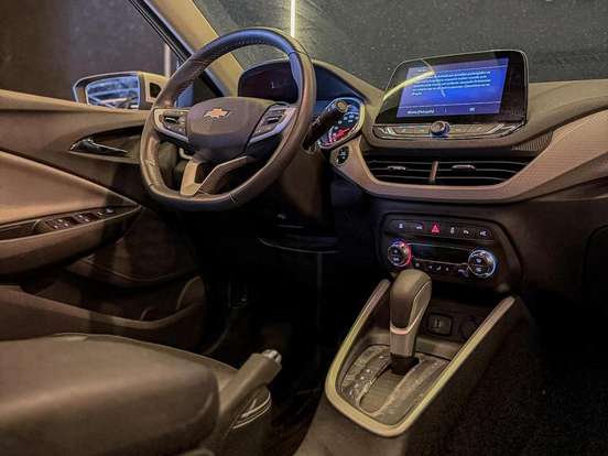 CHEVROLET-ONIX-2024