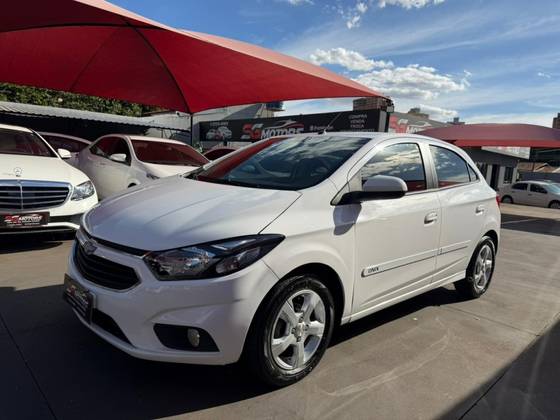 CHEVROLET ONIX 1.4 MPFI LT 8V FLEX 4P MANUAL