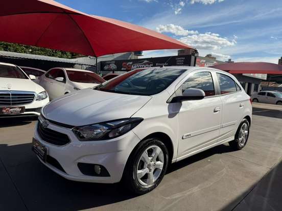 CHEVROLET-ONIX-1.4 MPFI LT 8V FLEX 4P MANUAL CHEVROLET-ONIX-2019