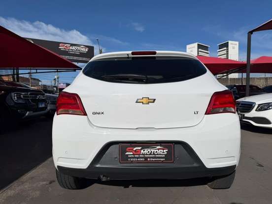 CHEVROLET-ONIX-1.4 MPFI LT 8V FLEX 4P MANUAL CHEVROLET-ONIX-2019
