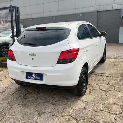 CHEVROLET-ONIX-2013