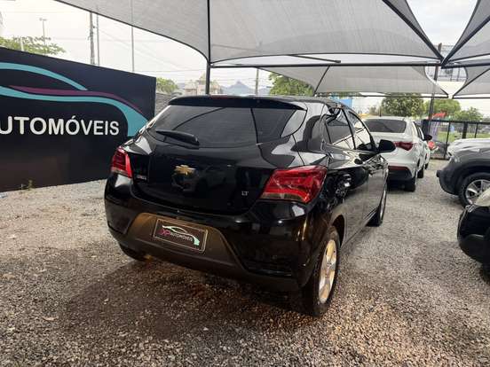CHEVROLET-ONIX-1.4 MPFI LT 8V FLEX 4P MANUAL CHEVROLET-ONIX-2019