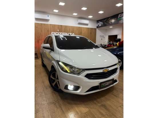 CHEVROLET-ONIX-2016