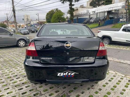 CHEVROLET-PRISMA-2008