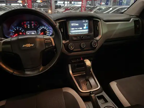 CHEVROLET-S10-2019