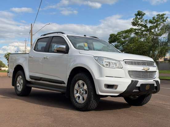 CHEVROLET-S10-2.4 LTZ 4X2 CD 8V FLEX 4P MANUAL CHEVROLET-S10-2012