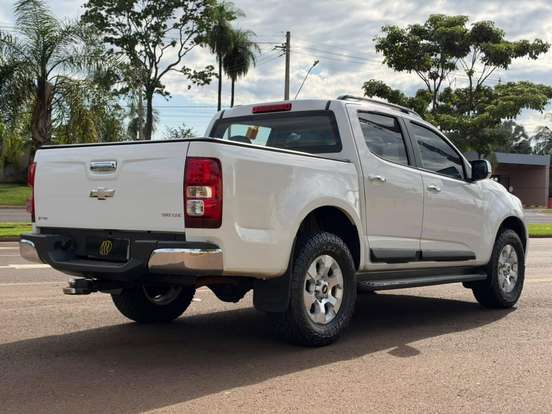 CHEVROLET-S10-2.4 LTZ 4X2 CD 8V FLEX 4P MANUAL CHEVROLET-S10-2012
