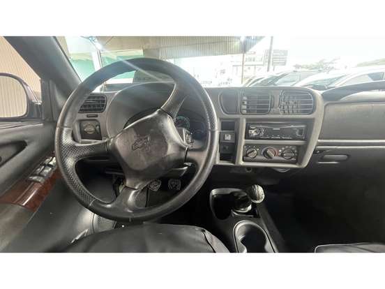CHEVROLET-S10-2.4 MPFI EXECUTIVE 4X2 CD 8V FLEX 4P MANUAL CHEVROLET-S10-2011