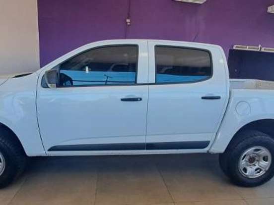 CHEVROLET-S10-2.8 16V TURBO DIESEL LS CS 4X4 MANUAL CHEVROLET-S10-2023