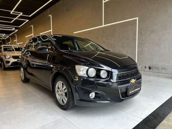 CHEVROLET-SONIC-2013