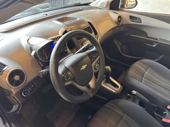 CHEVROLET-SONIC-1.6 LT 16V FLEX 4P AUTOMÁTICO CHEVROLET-SONIC-2013