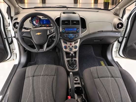 CHEVROLET-SONIC-2012