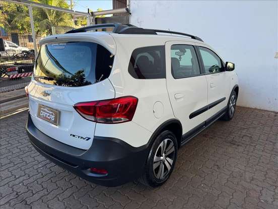 CHEVROLET-SPIN-2023