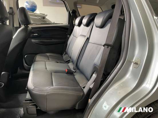 CHEVROLET-SPIN-1.8 PREMIER 8V FLEX 4P AUTOMÁTICO CHEVROLET-SPIN-2023