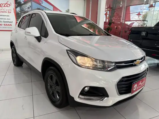 CHEVROLET-TRACKER-2018
