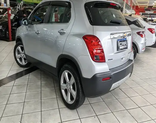 CHEVROLET-TRACKER-2014