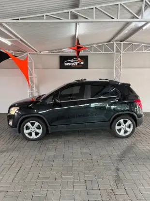 CHEVROLET-TRACKER-2015