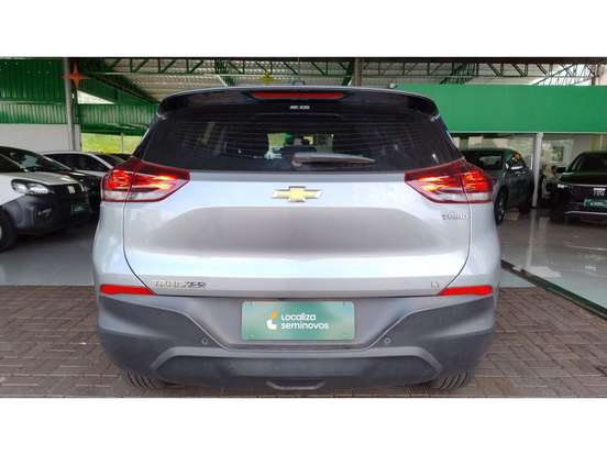 CHEVROLET-TRACKER-2025