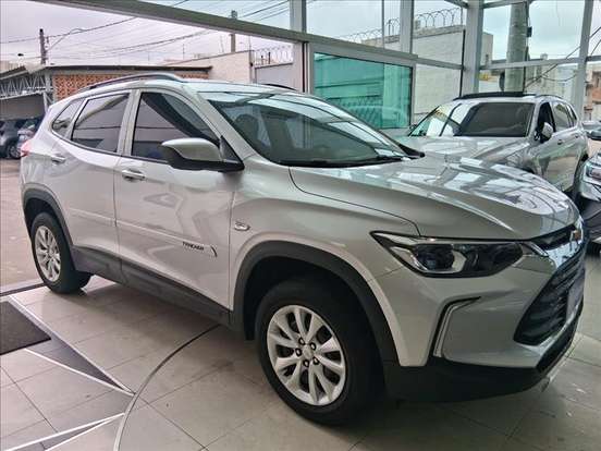 CHEVROLET-TRACKER-2022