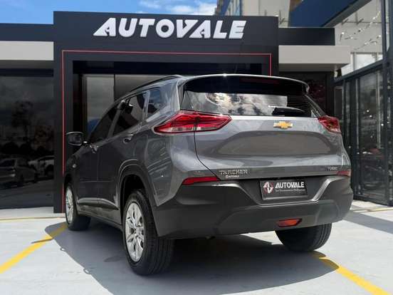 CHEVROLET-TRACKER-2020