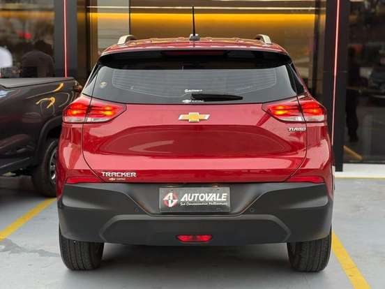 CHEVROLET-TRACKER-2020