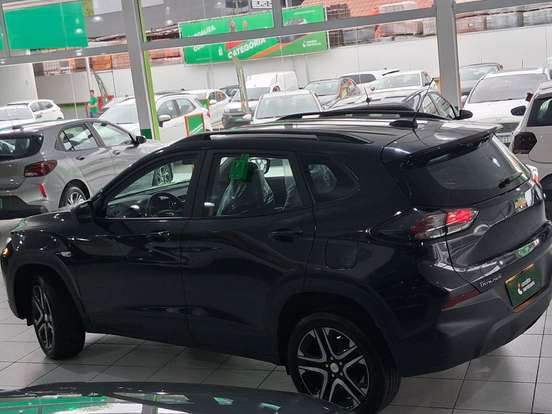 CHEVROLET-TRACKER-2025