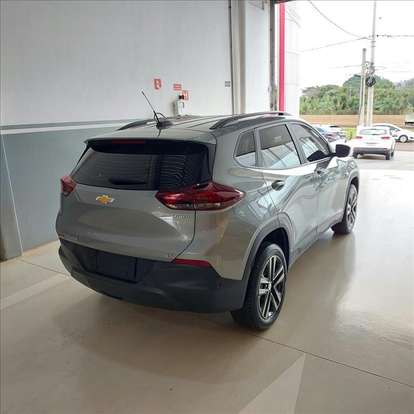 CHEVROLET-TRACKER-2024