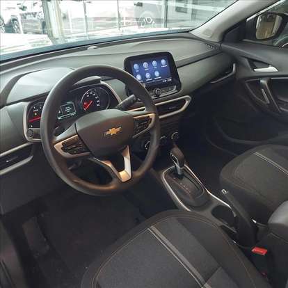 CHEVROLET-TRACKER-2024