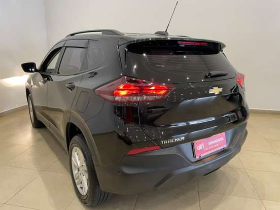CHEVROLET-TRACKER-2022