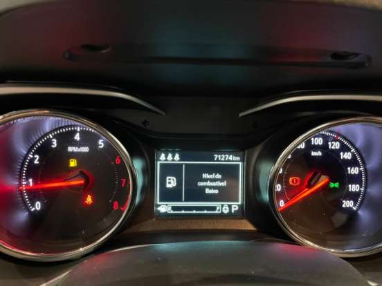 CHEVROLET-TRACKER-2022