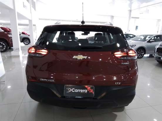 CHEVROLET-TRACKER-2024