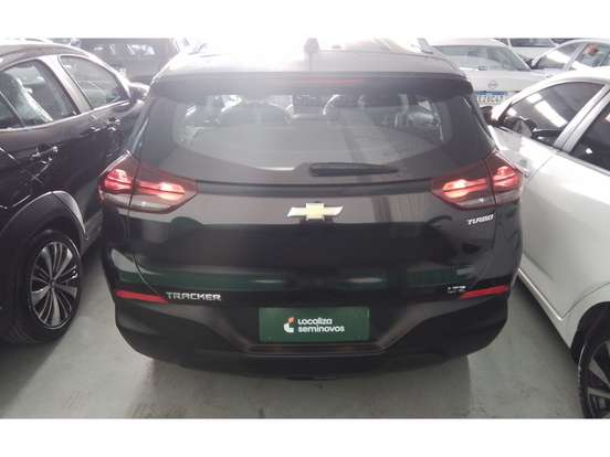 CHEVROLET-TRACKER-2024