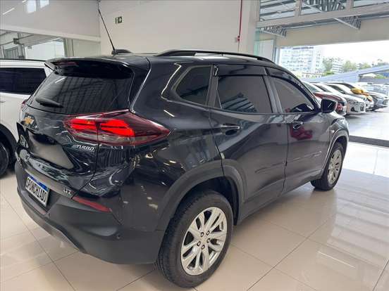 CHEVROLET-TRACKER-2024