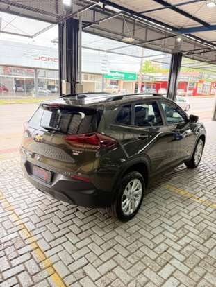 CHEVROLET-TRACKER-2025
